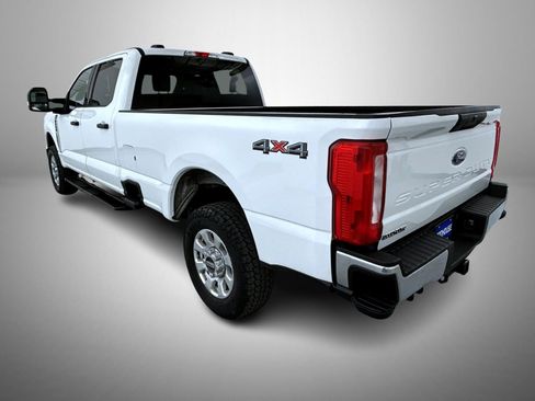 Used 2024 Ford F250 XLT image 7