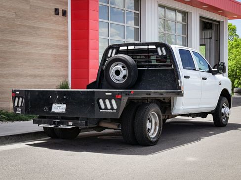 Used 2024 RAM 3500 Tradesman AWD/4WD image 3