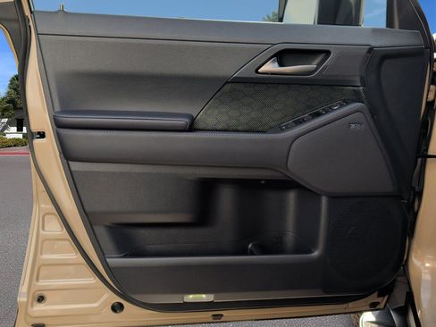 Certified 2026 Lexus GX 550 image 8