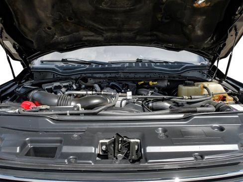 Used 2019 Ford F250 Lariat w/ Lariat Ultimate Package AWD/4WD image 56