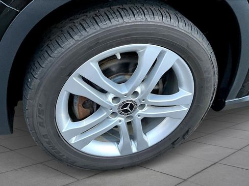 Used 2018 Mercedes-Benz GLA 250 image 10