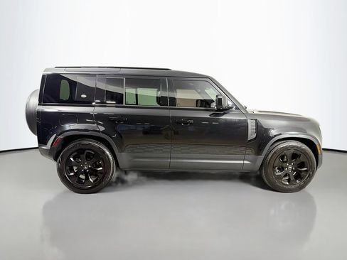 Certified 2024 Land Rover Defender 110 S AWD/4WD image 4