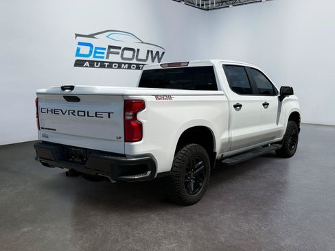 Used 2021 Chevrolet Silverado 1500 LT Trail Boss AWD/4WD image 3