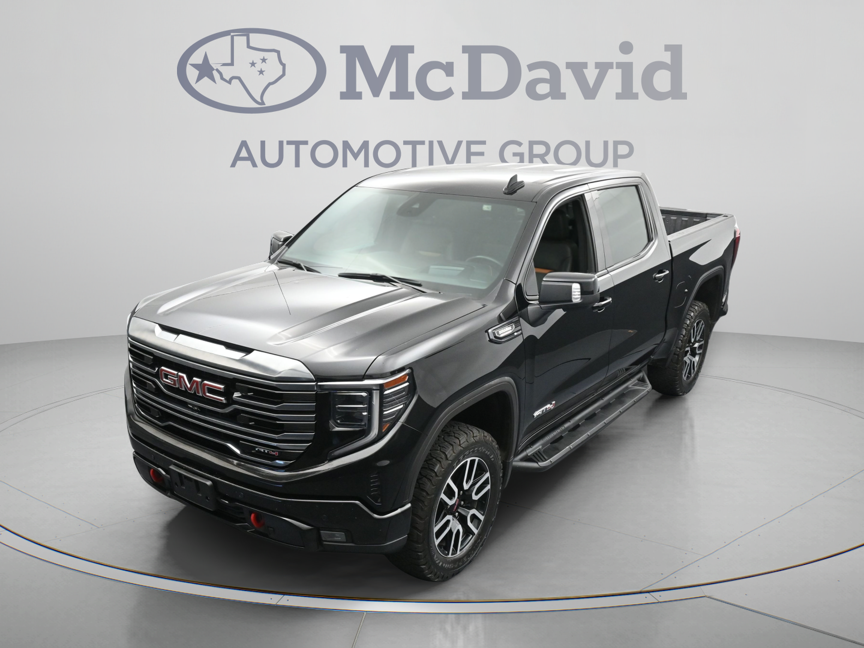 Used 2024 GMC Sierra 1500 AT4 w/ Technology Package AWD/4WD image 34