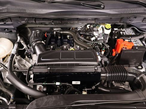 Used 2025 Ford Escape Active image 18