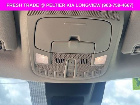 Used 2019 Ford Expedition Platinum image 23