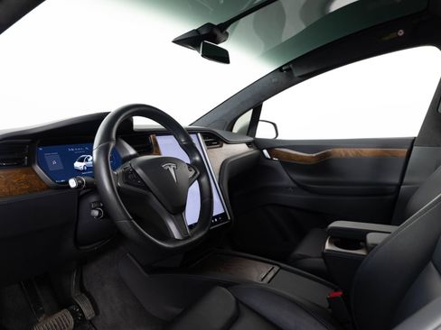 Used 2021 Tesla Model X Long Range AWD/4WD image 13
