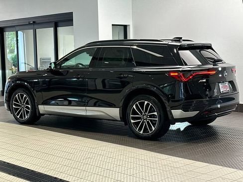 Used 2024 Acura ZDX A-Spec AWD/4WD image 4