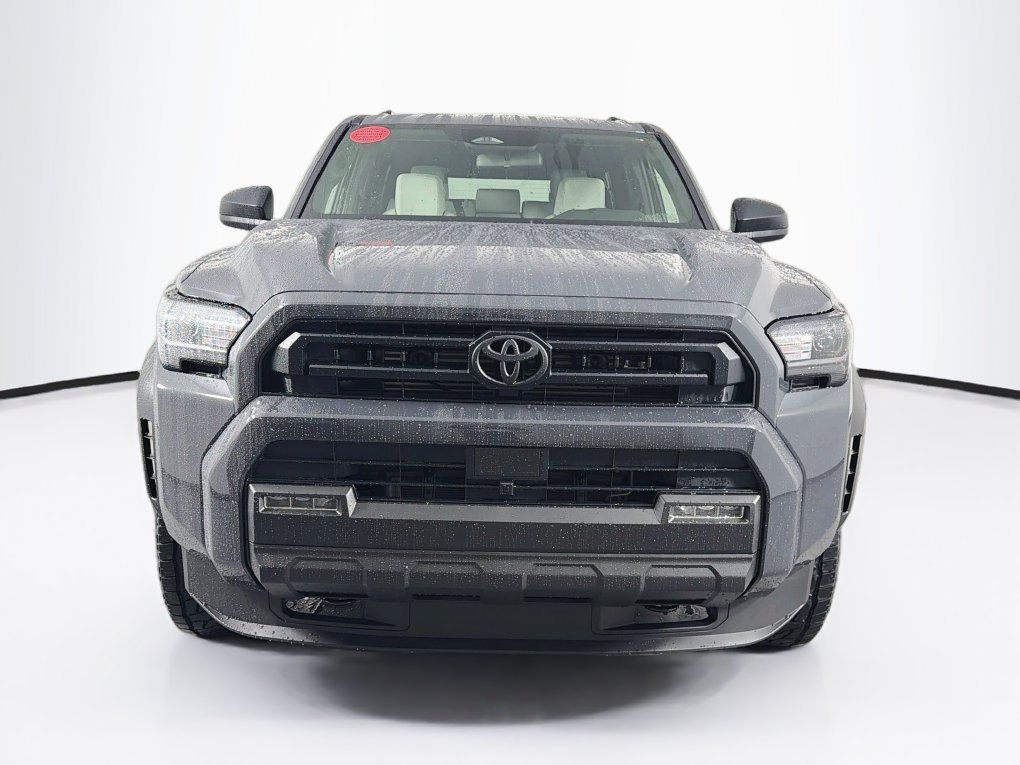 New 2026 Toyota 4Runner SR5 AWD/4WD image 2
