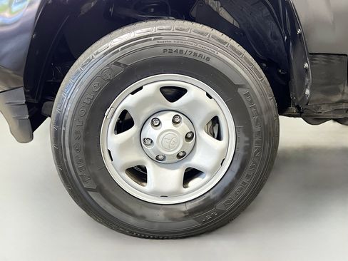 Used 2023 Toyota Tacoma SR w/ SR Convenience Package image 14