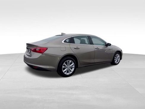 Used 2023 Chevrolet Malibu LT image 8