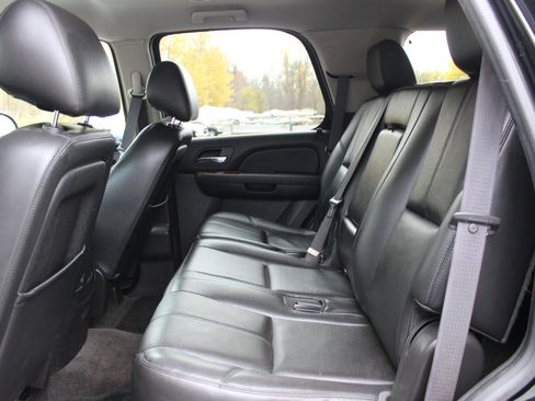 Used 2012 GMC Yukon SLT image 32