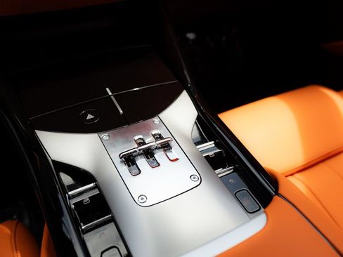 Used 2026 Ferrari Purosangue AWD/4WD image 50