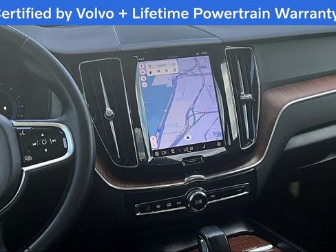 Certified 2023 Volvo XC60 B5 Plus image 8