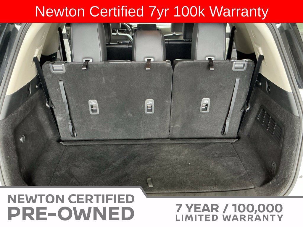 Used 2024 Nissan Pathfinder SL AWD/4WD image 26