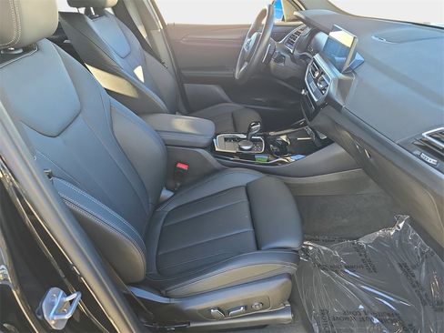 Used 2024 BMW X3 sDrive30i image 12