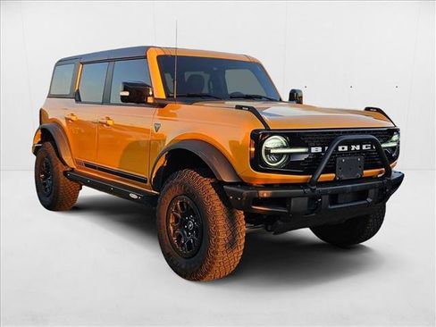 Used 2021 Ford Bronco First Edition image 3