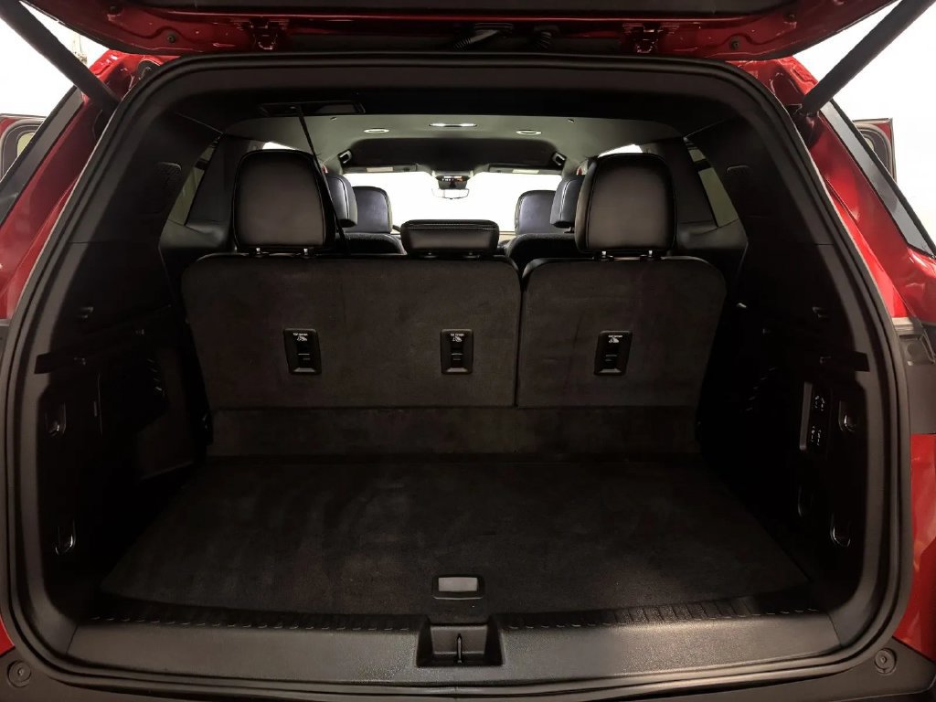 Used 2026 Buick Enclave Preferred w/ Power Package FWD image 40