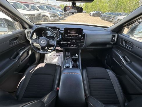 Used 2023 Nissan Pathfinder Rock Creek AWD/4WD image 20