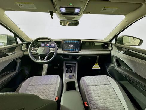 New 2026 Volkswagen Tiguan S image 16