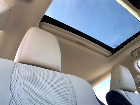 Used 2017 Lexus RX 350 FWD w/ Premium Package image 28