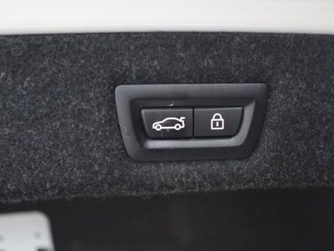 Used 2018 BMW 540i xDrive w/ Premium Package AWD/4WD image 27