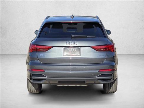 New 2025 Audi Q3 2.0T Premium image 6