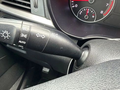 Used 2020 Kia Optima LX FWD image 14