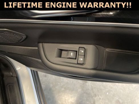 Used 2024 Jeep Grand Cherokee Trailhawk image 32