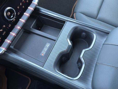 Used 2024 GMC Acadia AT4 w/ Super Cruise Package image 22