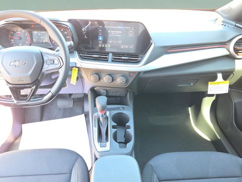 New 2026 Chevrolet Trax RS w/ Driver Confidence Package image 13