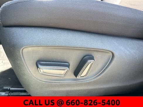 Used 2024 Toyota Highlander LE image 18