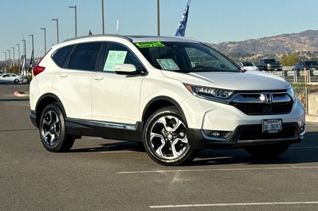 Used 2019 Honda CR-V Touring image 2
