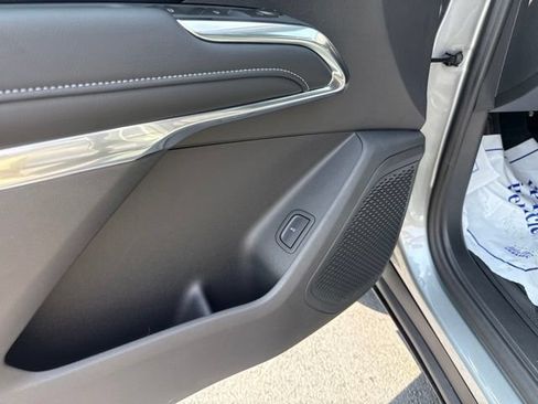 New 2026 Chevrolet Traverse LT AWD/4WD image 12