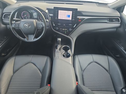 Used 2024 Toyota Camry SE w/ Convenience Package FWD image 9