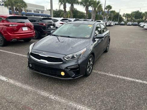 Used 2020 Kia Forte LXS FWD image 4