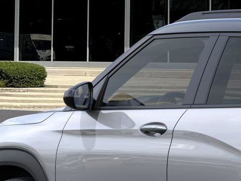 New 2026 Chevrolet TrailBlazer RS w/ Convenience Package AWD/4WD image 12
