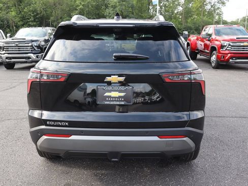 New 2027 Chevrolet Equinox LT w/ Convenience Package II FWD image 33