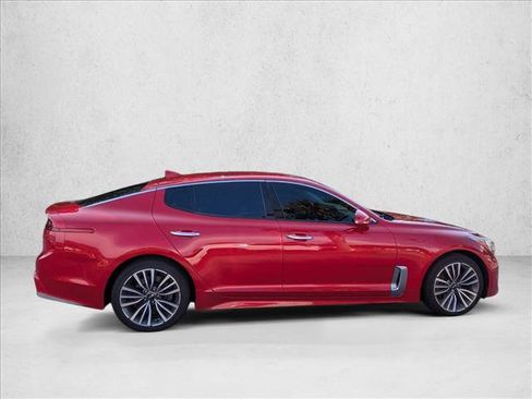 Used 2019 Kia Stinger AWD/4WD image 4