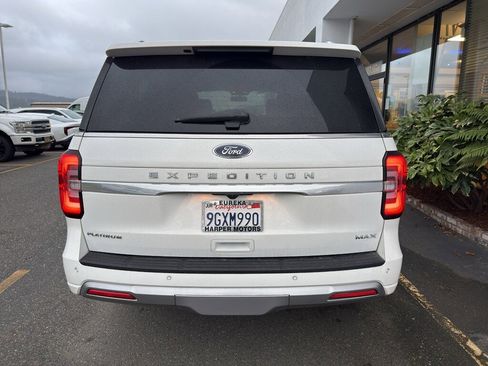 Used 2023 Ford Expedition Max Platinum image 4