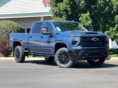 New 2026 Chevrolet Silverado 3500 LT w/ Trail Boss Package