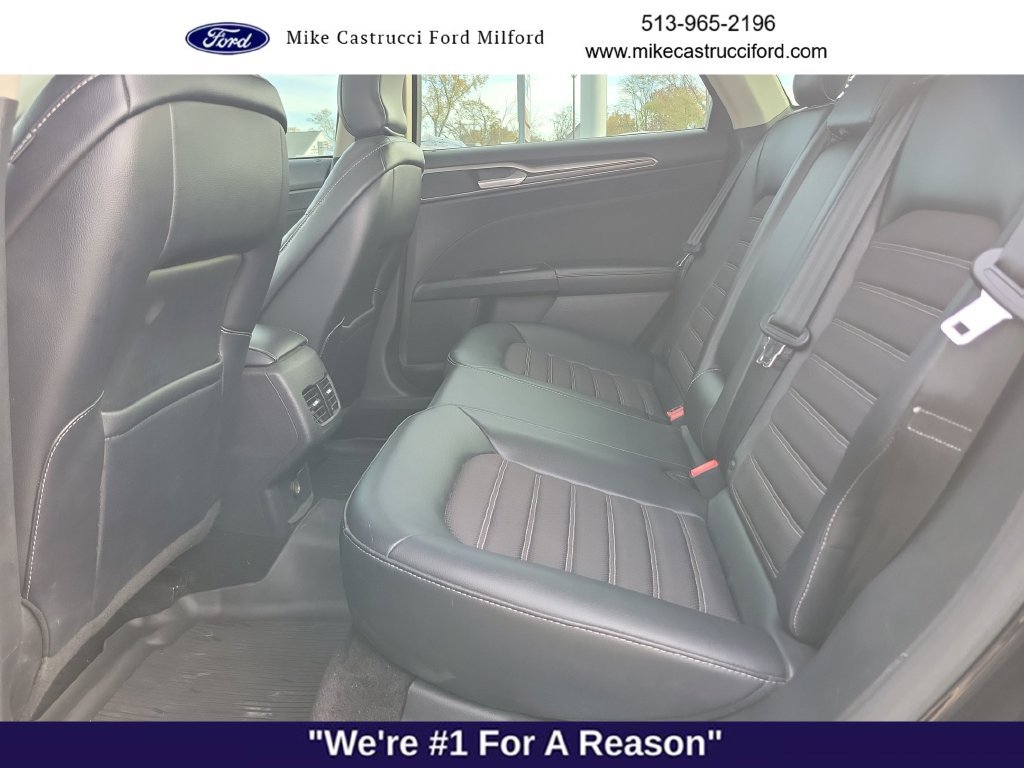 Used 2017 Ford Fusion SE w/ Equipment Group 201A AWD/4WD image 24