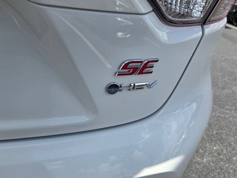 Used 2025 Toyota Corolla SE FWD image 11