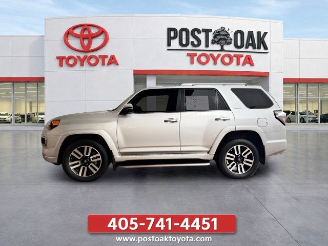 Used 2024 Toyota 4Runner Limited AWD/4WD image 2