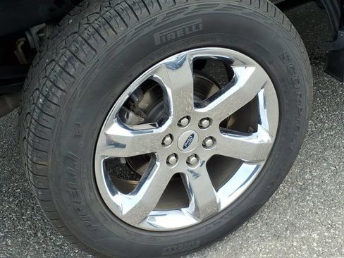 Used 2023 Ford F150 Lariat w/ Trailer Tow Package AWD/4WD image 7
