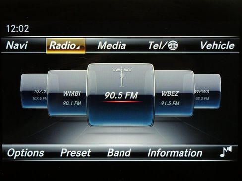 Used 2019 Mercedes-Benz GLA 250 image 18