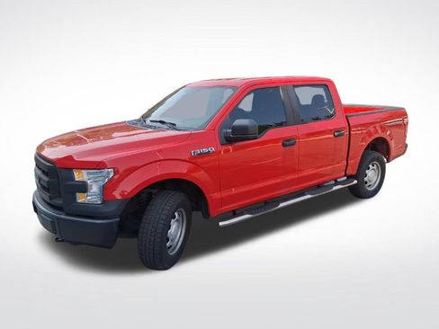 Used 2015 Ford F150 XL w/ Equipment Group 101A Mid AWD/4WD image 3