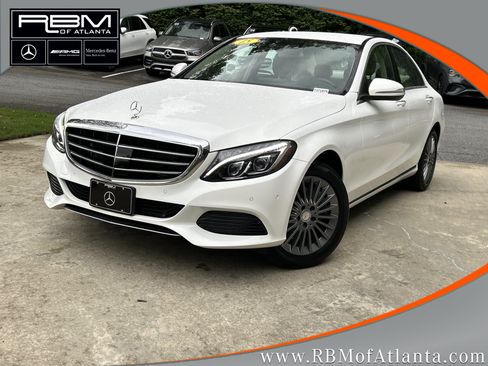 Used 2015 Mercedes-Benz C 300 4MATIC Sedan image 1