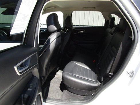 Used 2024 Ford Edge SEL w/ Convenience Package AWD/4WD image 11