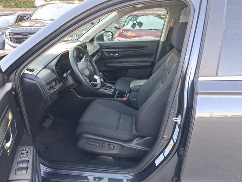 Used 2025 Honda CR-V EX image 4